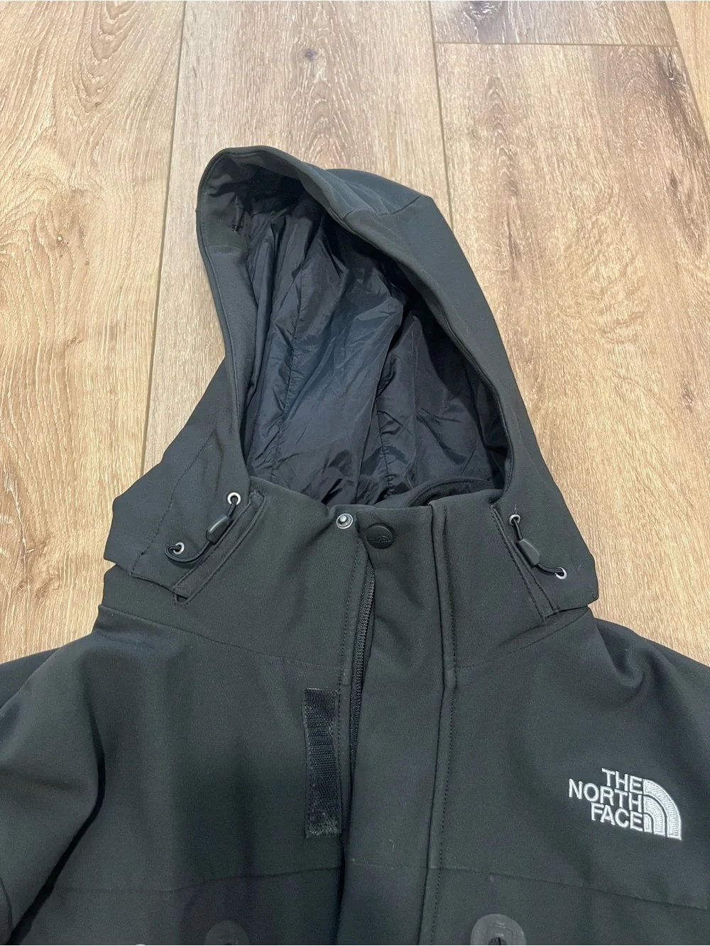 The North Face Men’s Black Hooded Softshell Coat